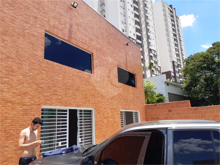 Foto REO1102537