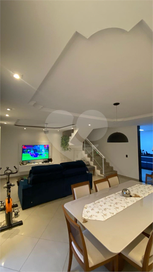 Foto REO1102543