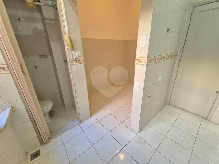 Foto REO1102545