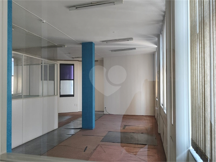 Foto REO1102553