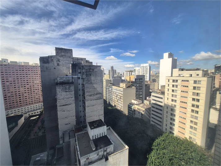 Foto REO1102555