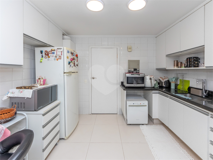 Foto REO1102559
