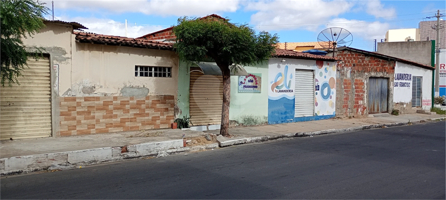 Foto REO1102562