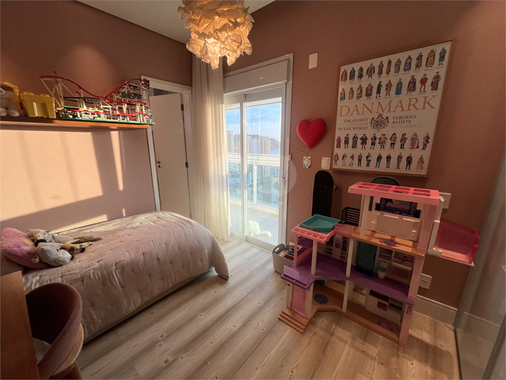 Foto REO1102565