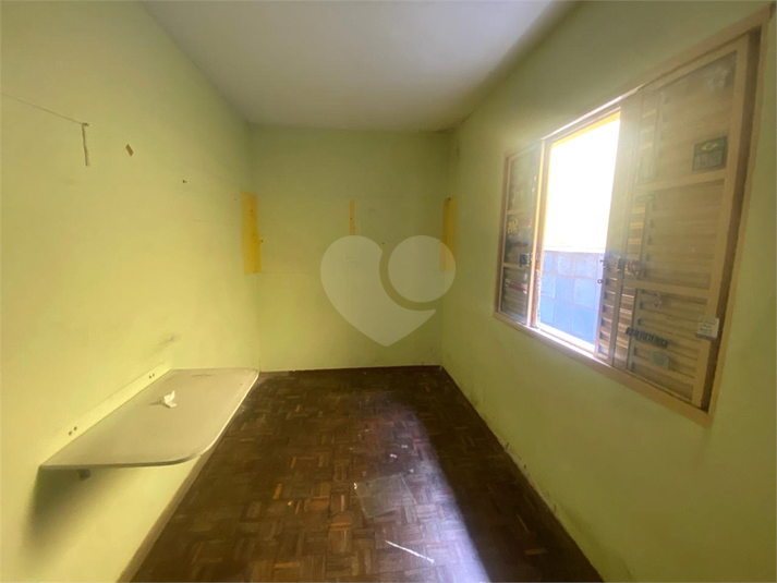 Foto REO1102567