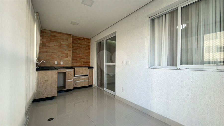 Foto REO1102580