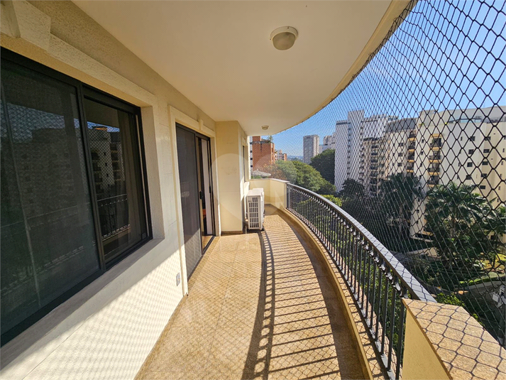 Foto REO1102584