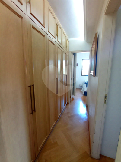 Foto REO1102588