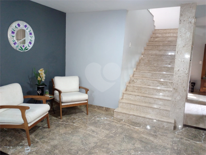 Foto REO1102607