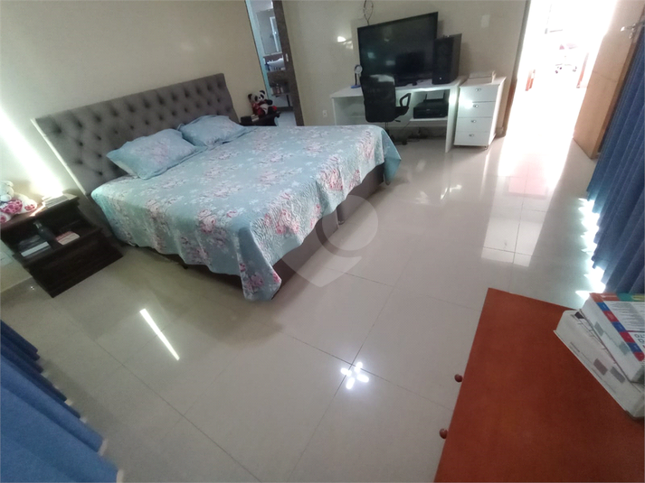 Foto REO1102607