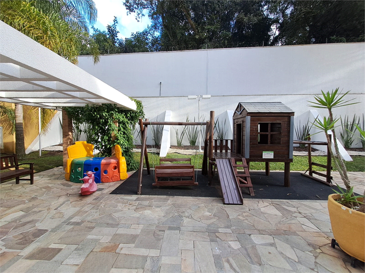 Foto REO1102614
