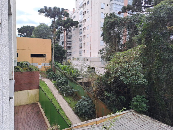 Foto REO1102614
