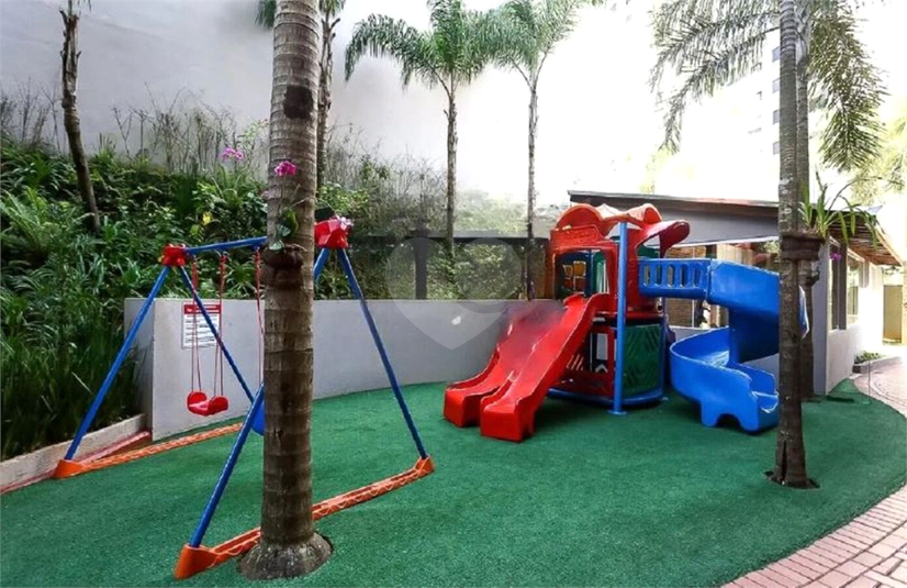 Foto REO1102622