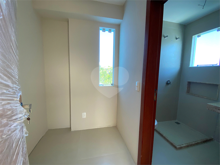 Foto REO1102623