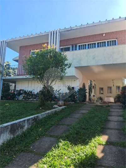 Foto REO1102626
