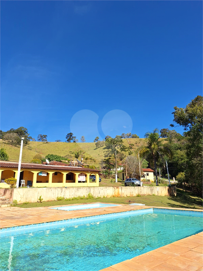 Foto REO1102634
