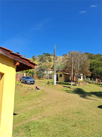 Foto REO1102634