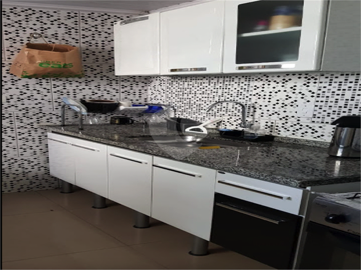 Foto REO1102648