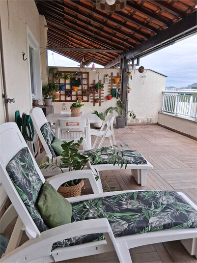 Foto REO1102651