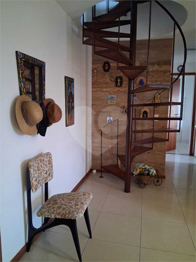 Foto REO1102651