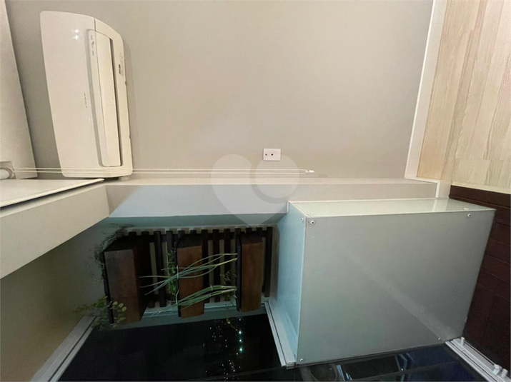 Foto REO1102652