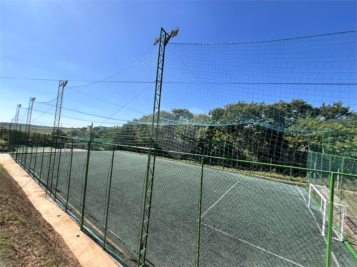 Foto REO1102659