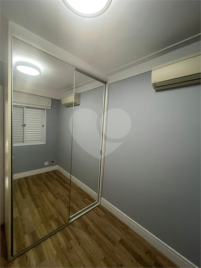 Foto REO1102662