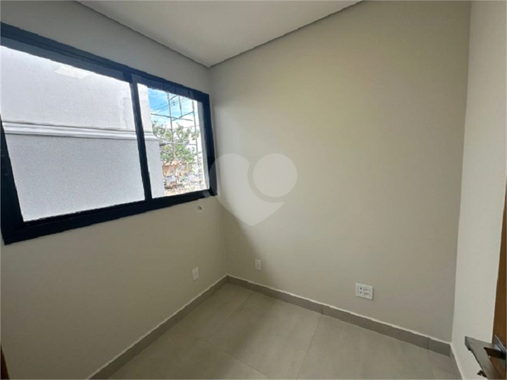 Foto REO1102663