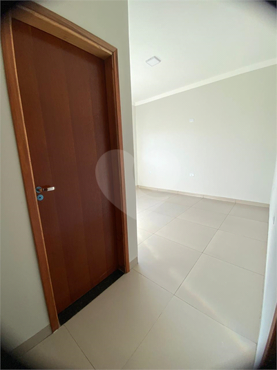 Foto REO1102668