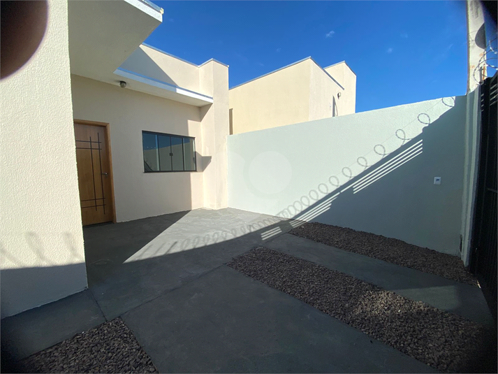 Foto REO1102668