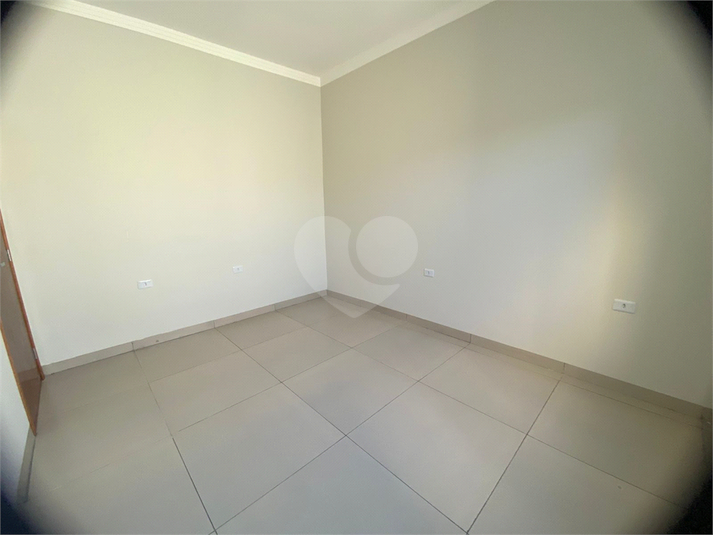 Foto REO1102668