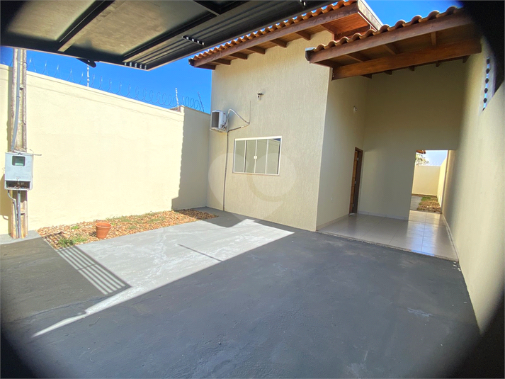 Foto REO1102672