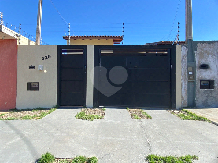 Foto REO1102672