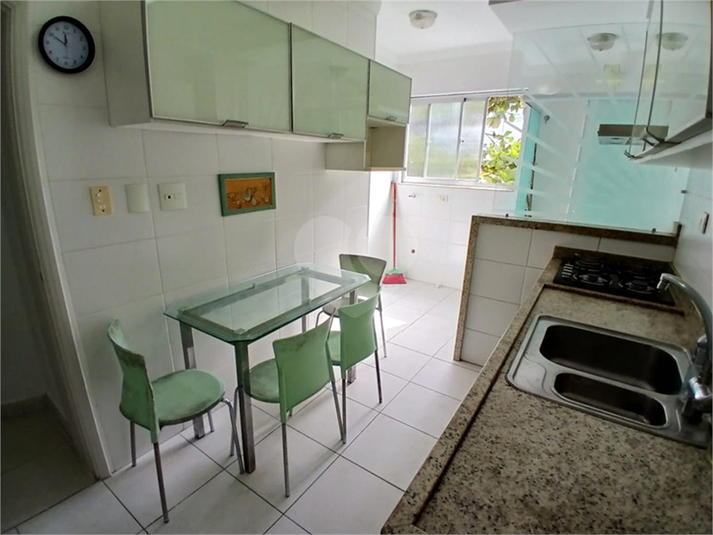 Foto REO1102682
