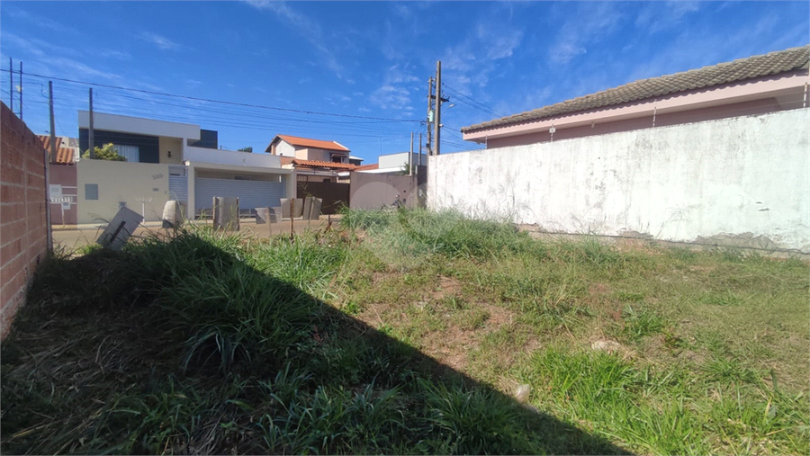 Foto REO1102686