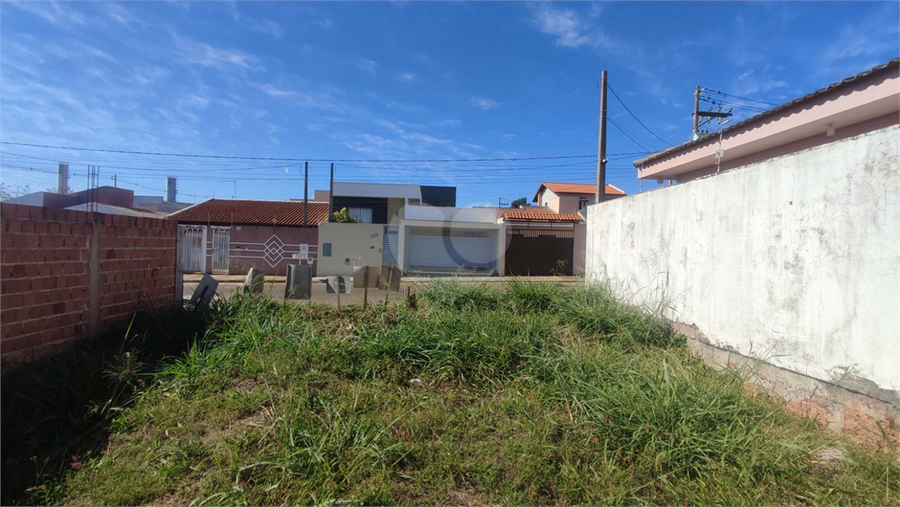 Foto REO1102686