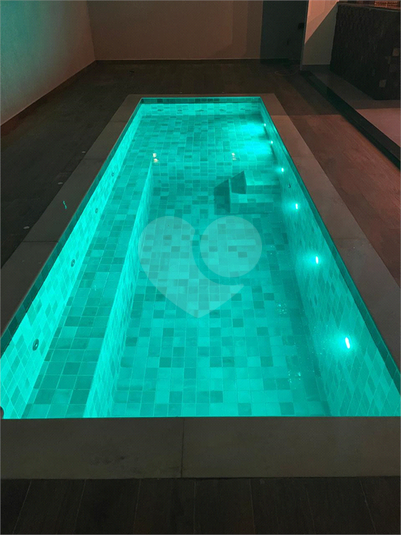 Foto REO1102688