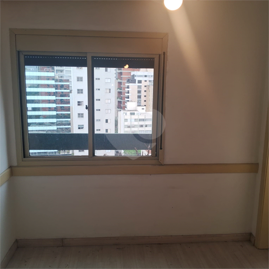 Foto REO1102691