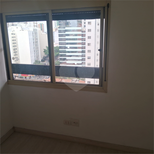 Foto REO1102691