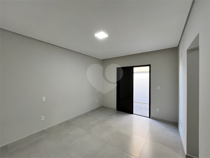 Foto REO1102696