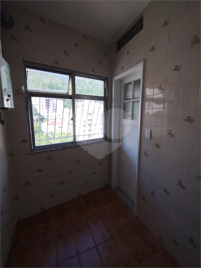 Foto REO1102708