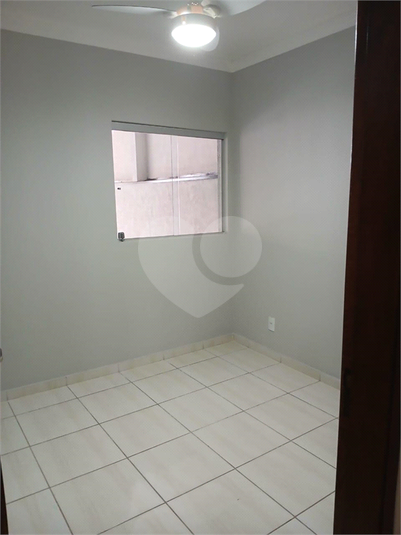 Foto REO1102711