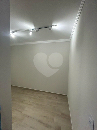 Foto REO1102716