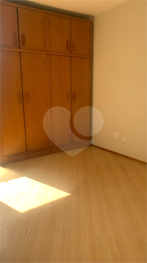 Foto REO1102723