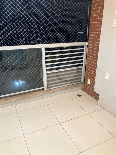Foto REO1102726