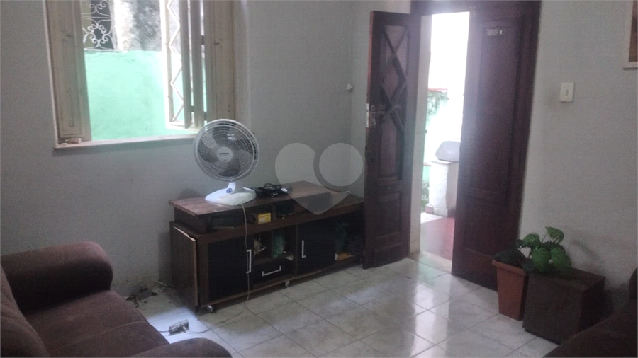 Foto REO1102730