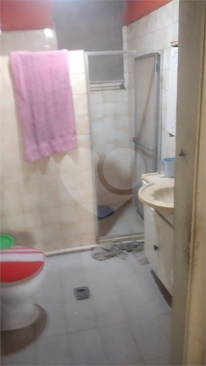 Foto REO1102730