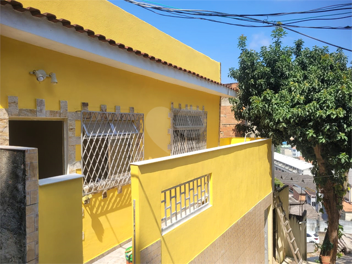 Foto REO1102738