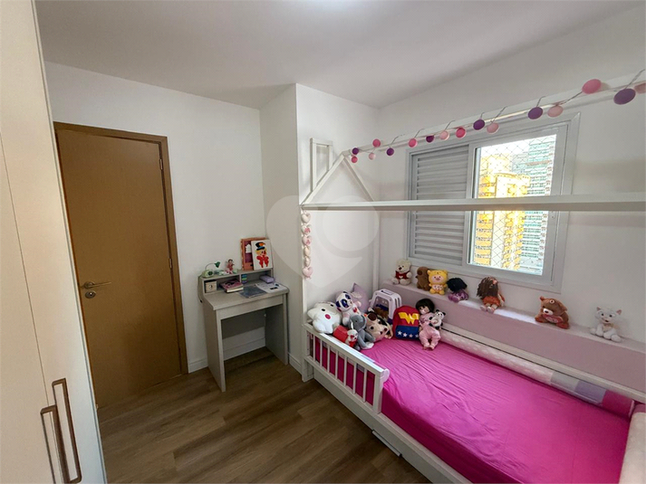 Foto REO1102741