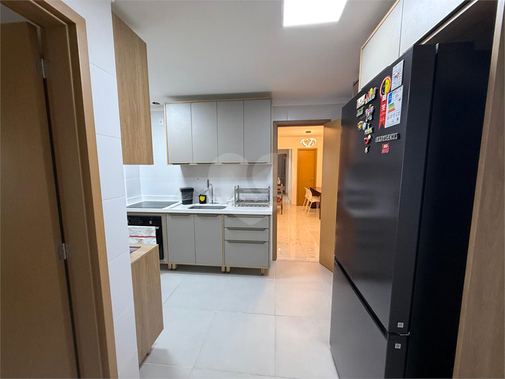 Foto REO1102741